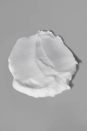 Jojoba Oil & Shea Butter Hair Mask texture