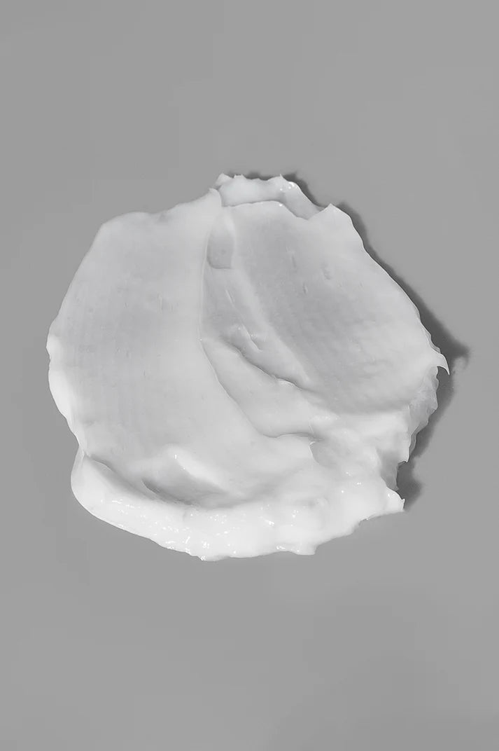 Jojoba Oil & Shea Butter Hair Mask texture